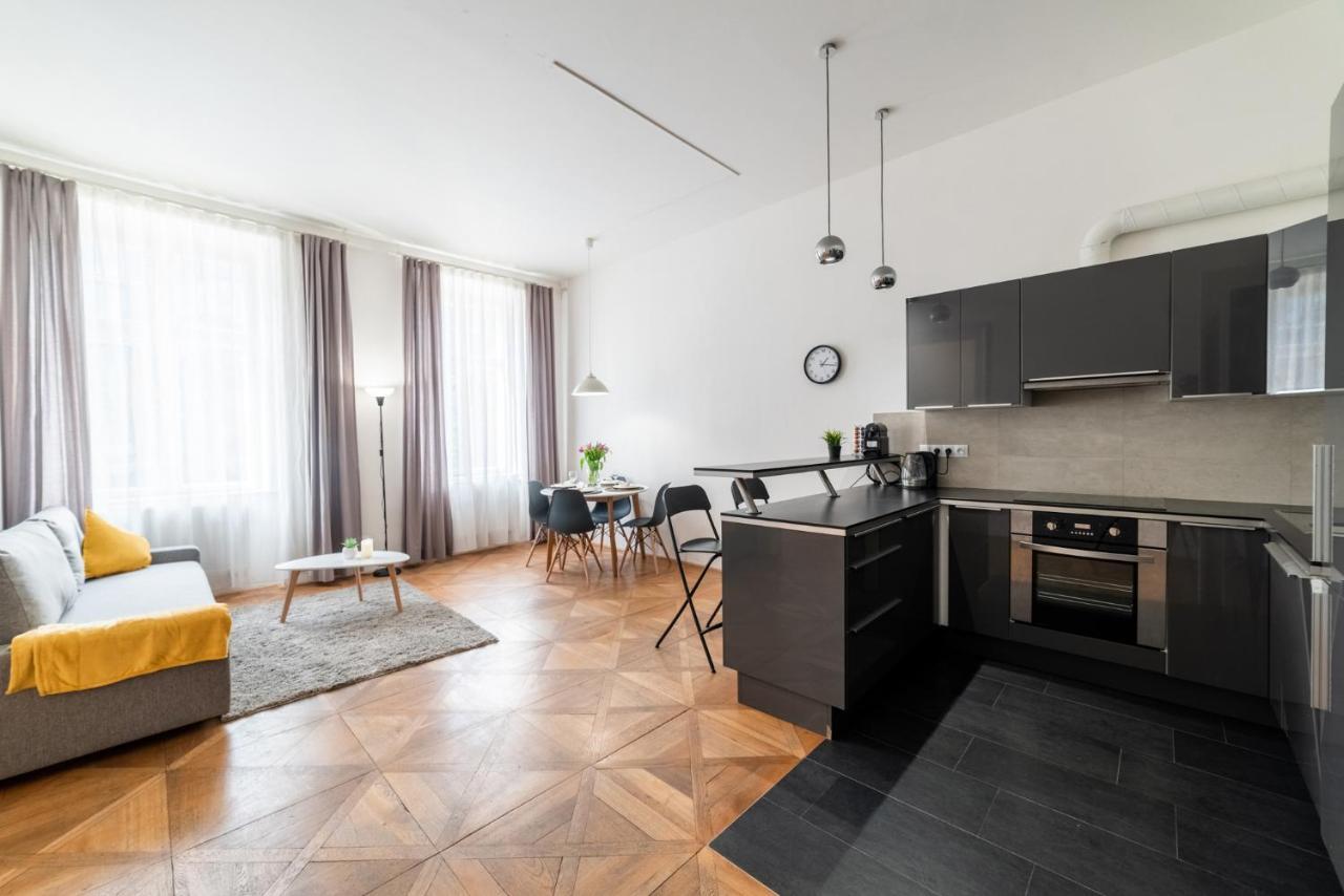 Exclusive Apartment Near Kafka'S Head Prague Exterior photo
